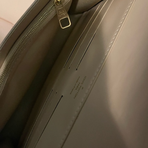 Louis Vuitton Mira Leather crossbody - shoulder bag - Picture 14 of 16